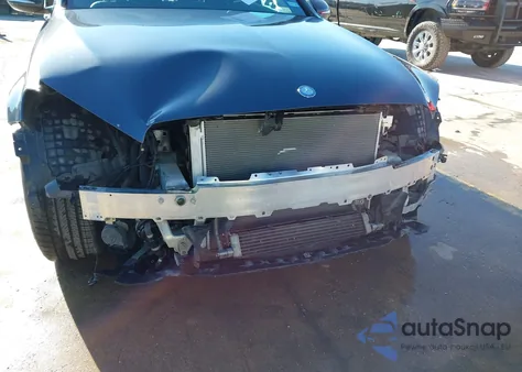 2015 Mercedes-Benz C 300 Sport из США, поврежденный, VIN 55SWF4JB2FU055610